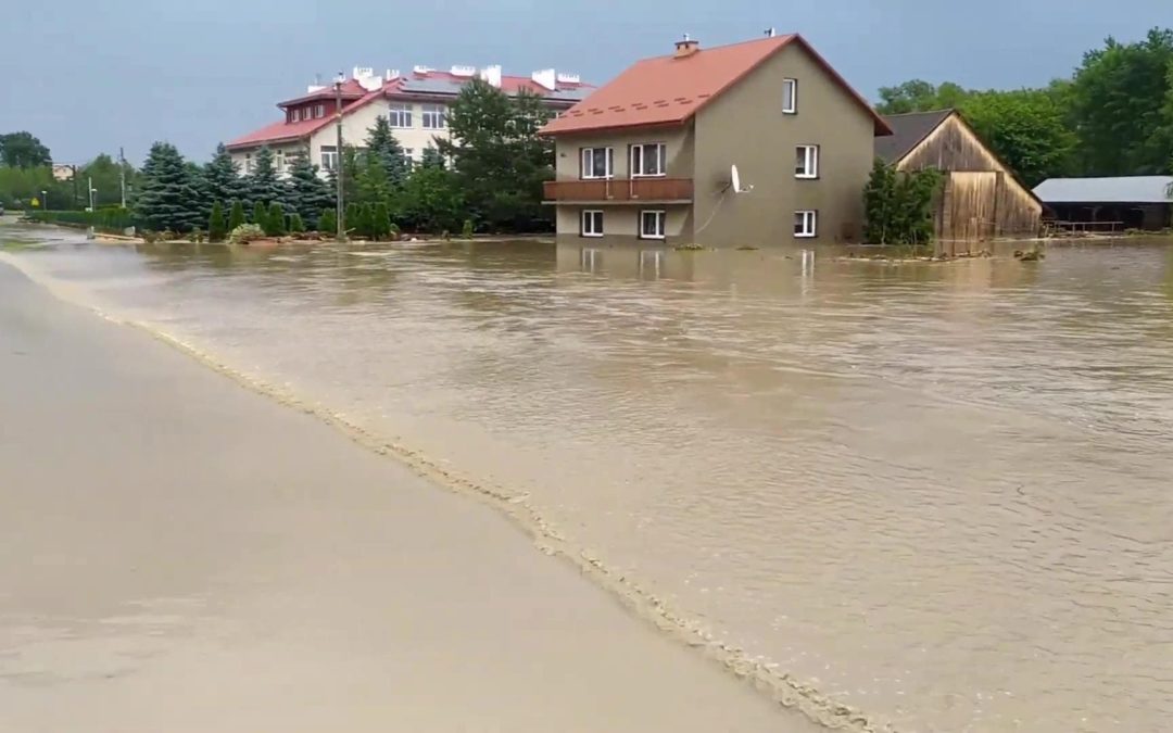 Tanie remonty Sanok, Bieszczady, Podkarpacie – Pomożemy po klęskach żywiołowych